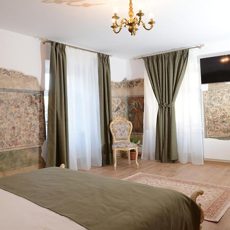 Casa Astronomului Apartment Sibiu Bilik gambar