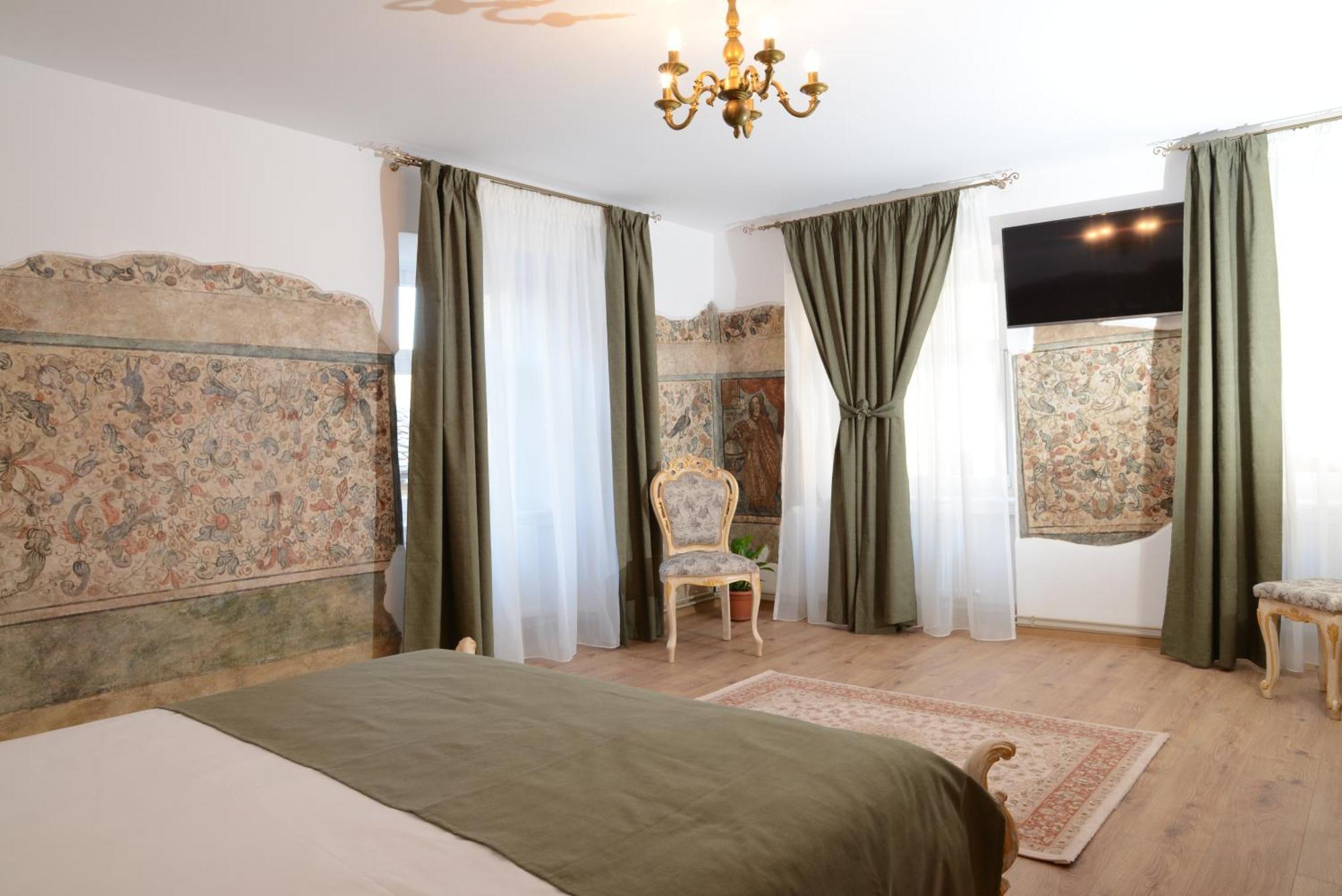 Casa Astronomului Apartment Sibiu Bilik gambar