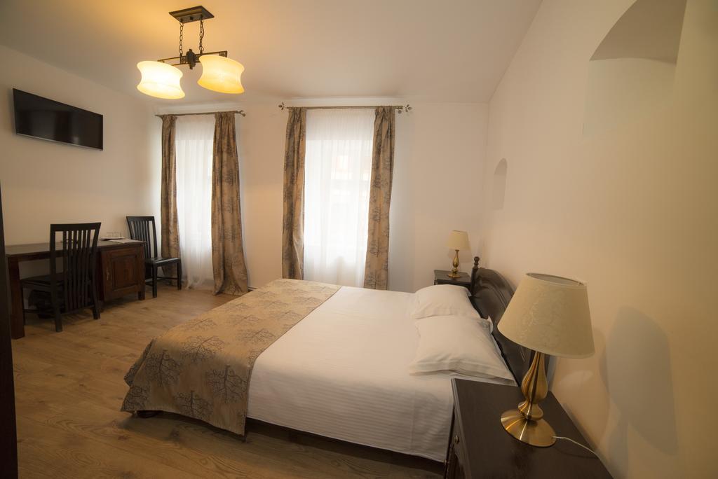 Casa Astronomului Apartment Sibiu Luaran gambar