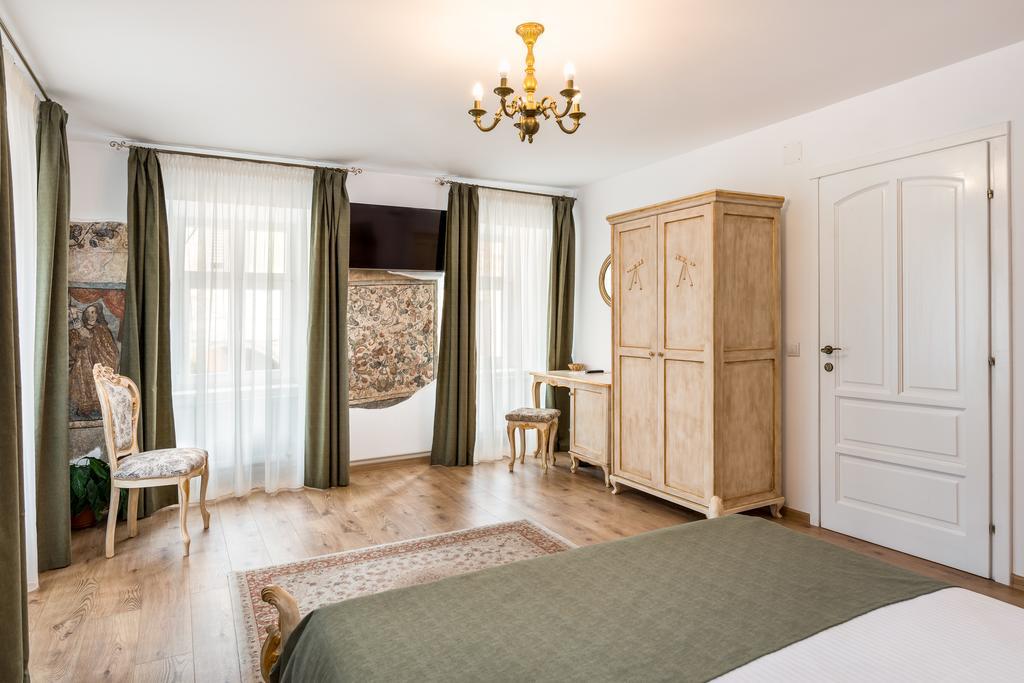 Casa Astronomului Apartment Sibiu Luaran gambar